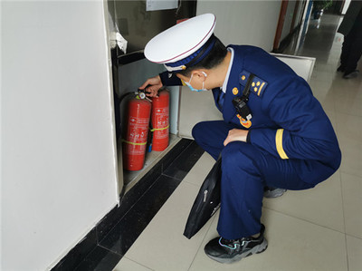 東坡消防大隊積極開展消防產(chǎn)品檢查工作